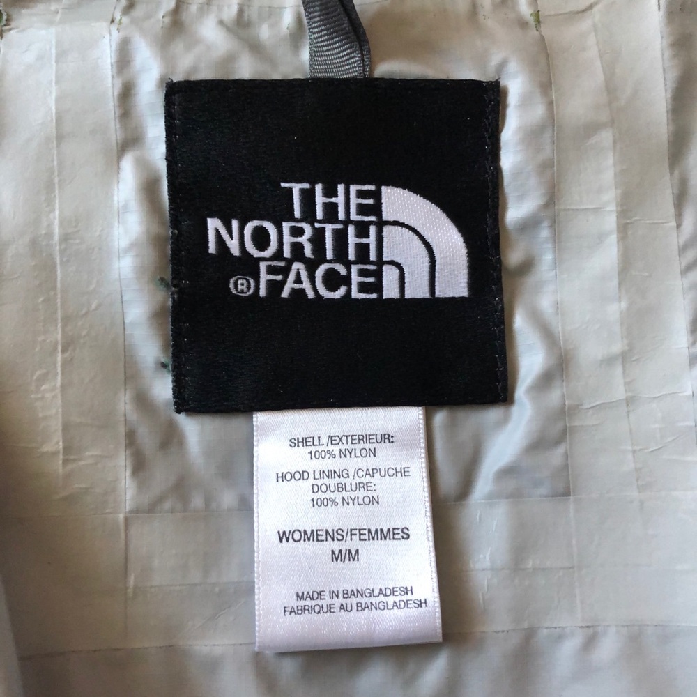 *SOLD North Face Hyvent Hooded Jacket Medium - Picture 7 of 8
